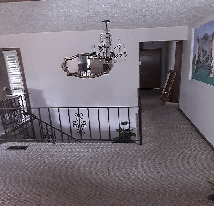 69394 Saxon Drive Romeo, MI 48065 - Photo 7 of 53 31362592-8.JPG