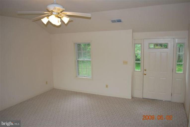 805 New York Avenue Silver Spring, MD 20910 - Photo 3 of 8 Master Suite2 / Great Room
