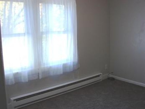 77 Kendall Pond Road East Gardner, MA 01440 - Photo 11 of 18 Gallery Image 11