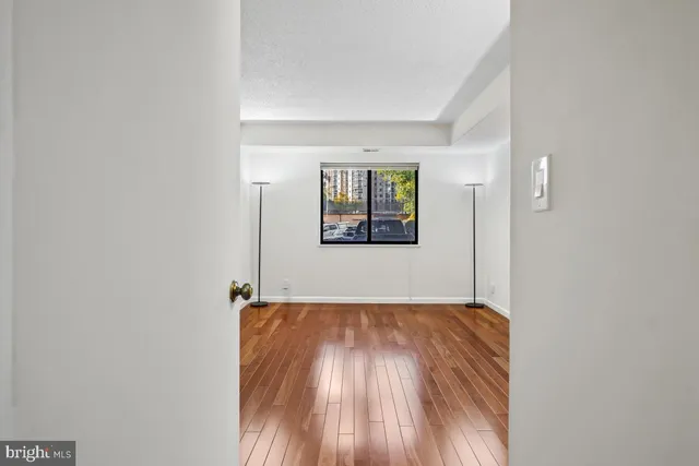 a view of a tennis court