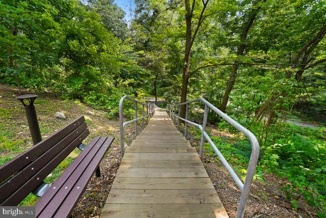 $484,500 | 5904 Mt Eagle Drive, Unit 105, Alexandria, VA 22303