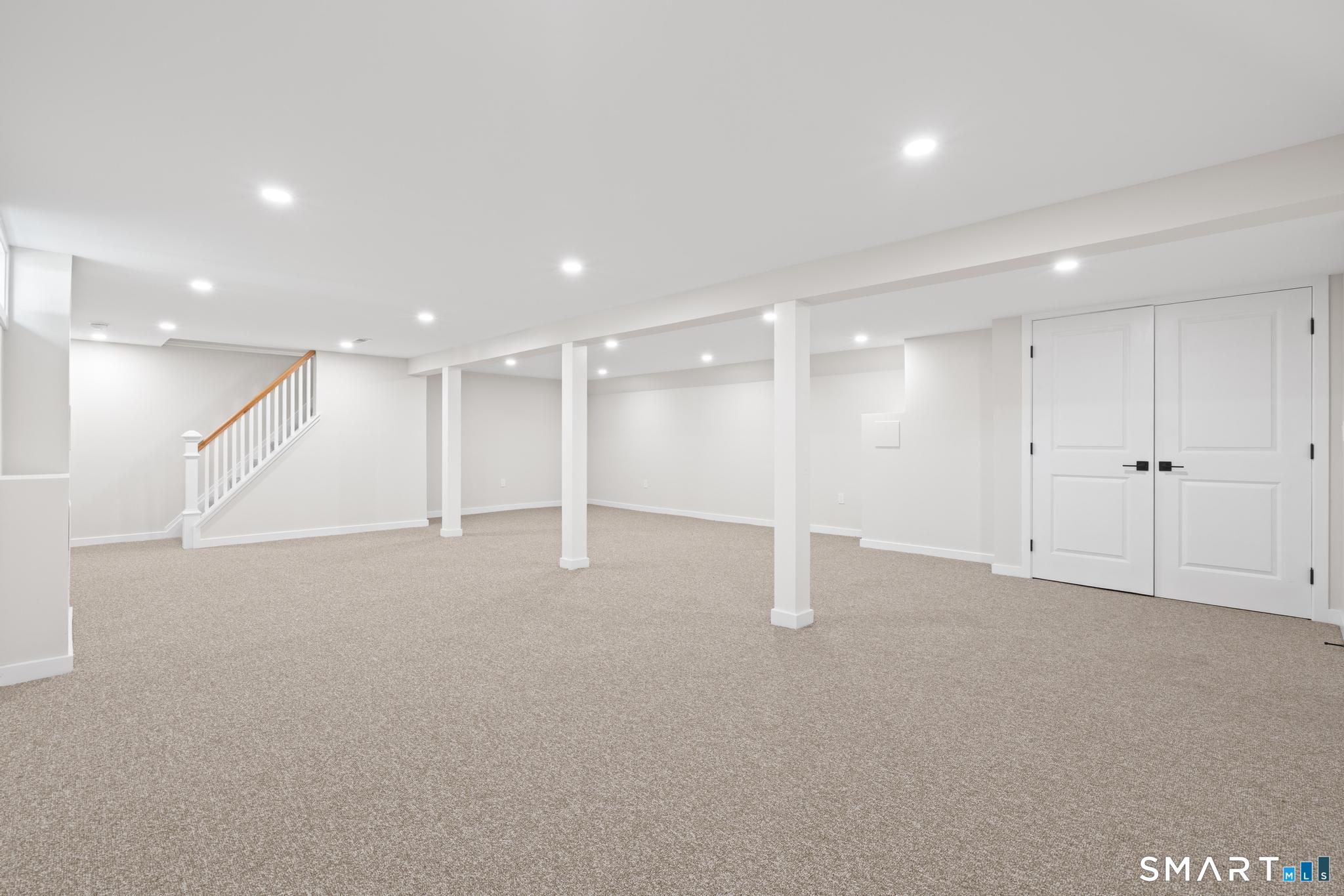 66 Northrop Road West Haven, CT 06516 - Photo 12 of 15
