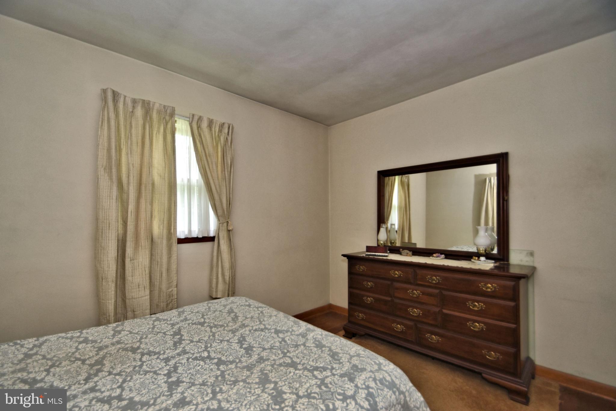 64 Prizer Road Phoenixville, PA 19460 - Photo 13 of 28 Gallery Image 13