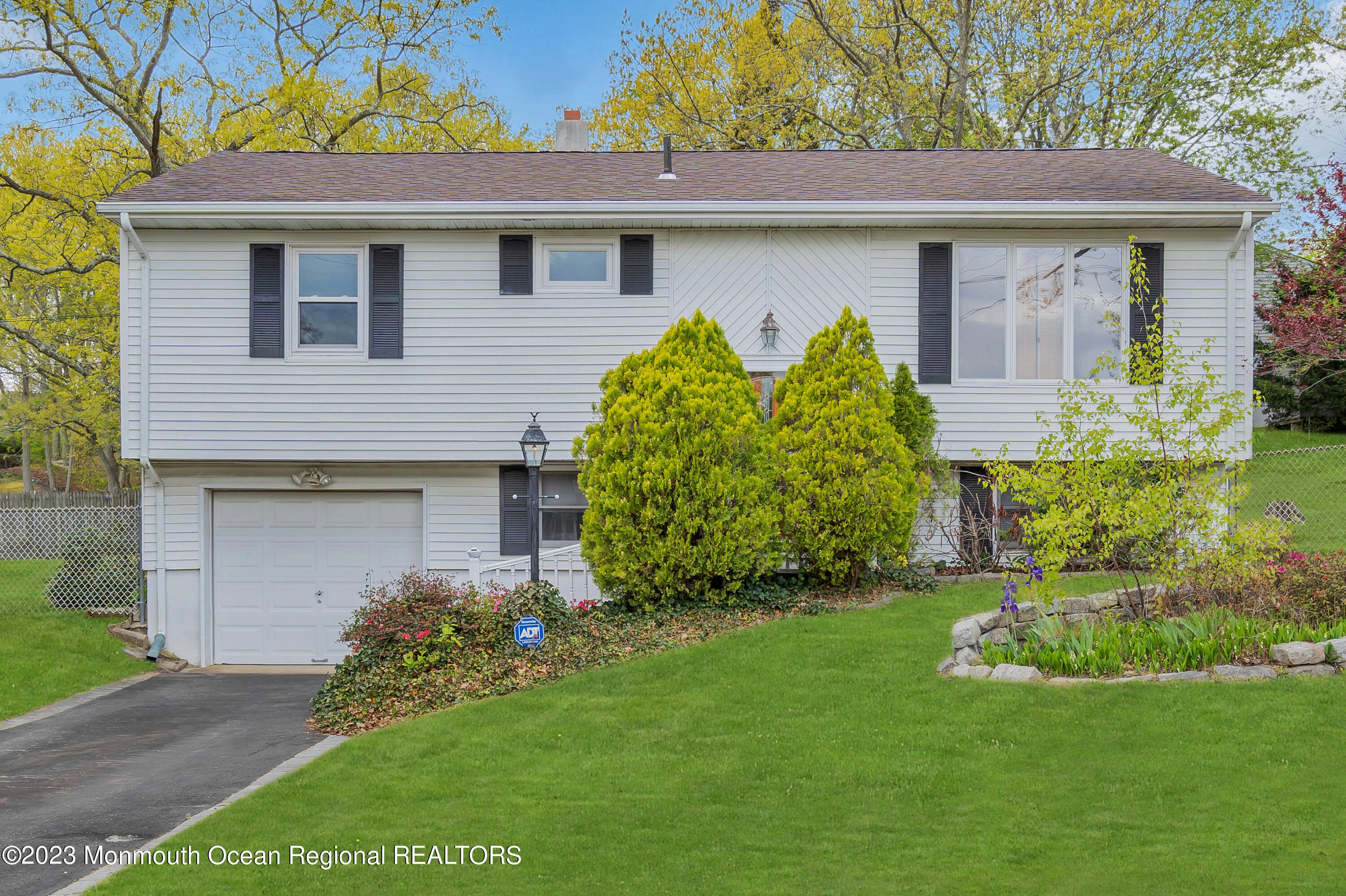 43 Salem Hill Road Howell, NJ 07731 - Photo 1 of 23 Front
