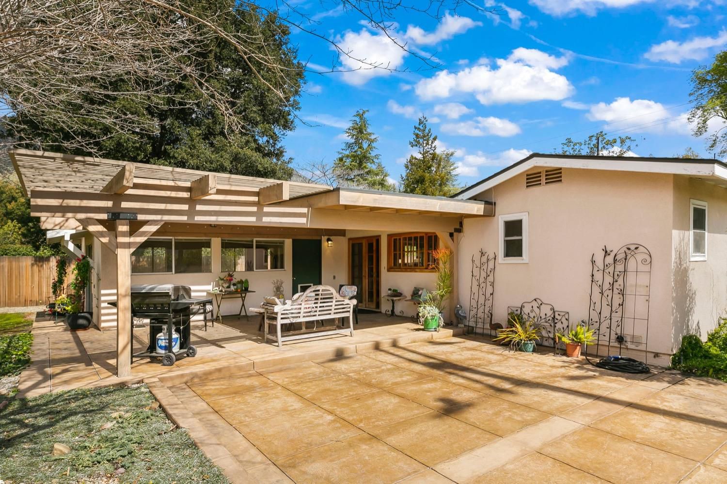 1005 Daly Road Ojai, CA 93023 - Photo 40 of 50 Gallery Image 40