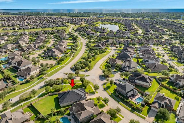 $499,000 | 4702 Serrano Drive, League City, TX 77573