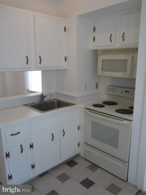 619 Baily Road Lansdowne, PA 19050 - Photo 8 of 21 Kitchen