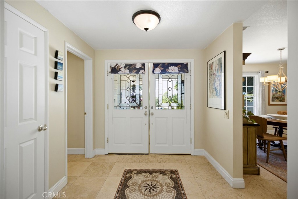 1179 Lyndhurst Drive Riverside, CA 92507 - Photo 6 of 57 Gallery Image 6