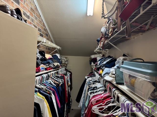10219 Cashel Avenue, Unit 2 Baton Rouge, LA 70815 - Photo 14 of 21 Master Closet