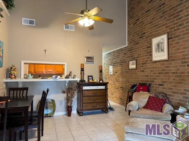 $139,900 | 10219 Cashel Avenue, Unit 2, Baton Rouge, LA 70815
