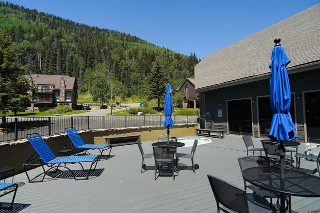 a view of a outdoor space with trees