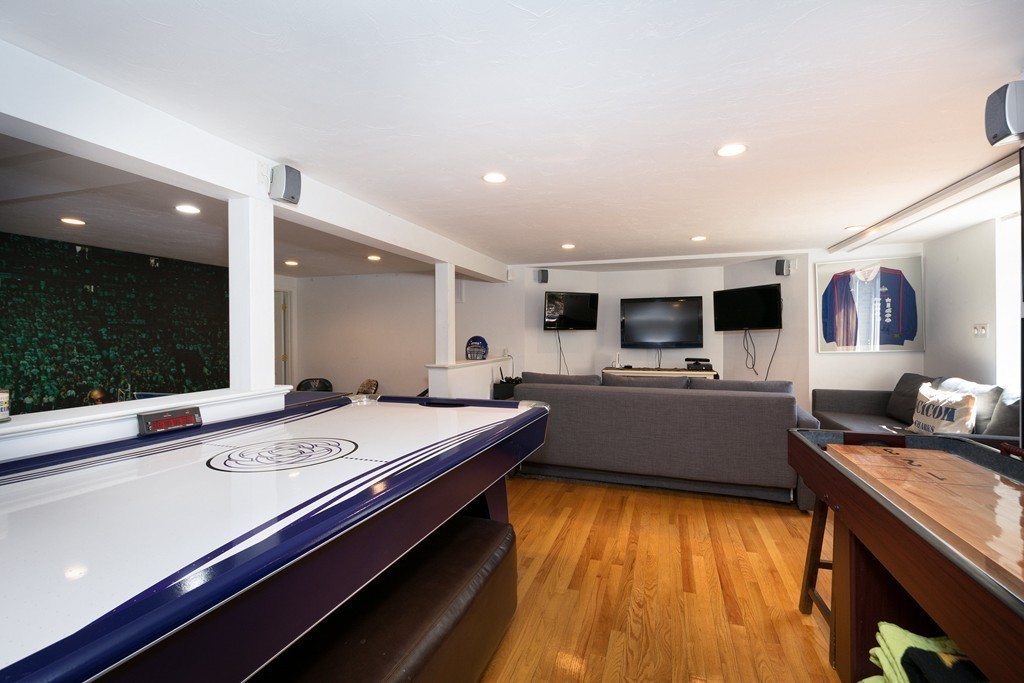 93 Pratt Road Scituate, MA 02066 - Photo 17 of 25 Gallery Image 17