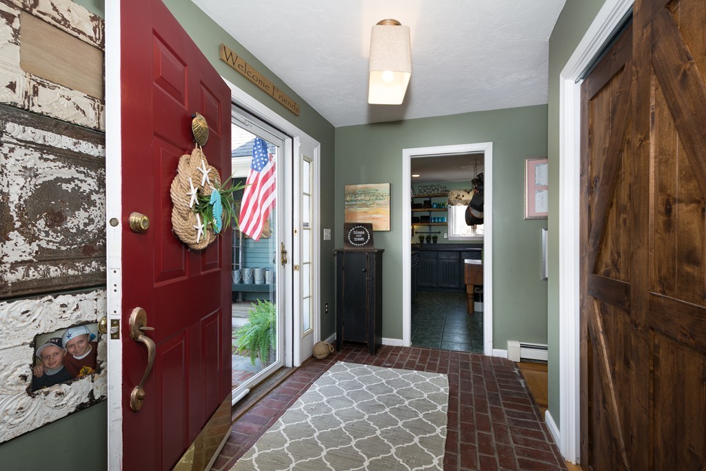 93 Pratt Road Scituate, MA 02066 - Photo 3 of 25 Gallery Image 3