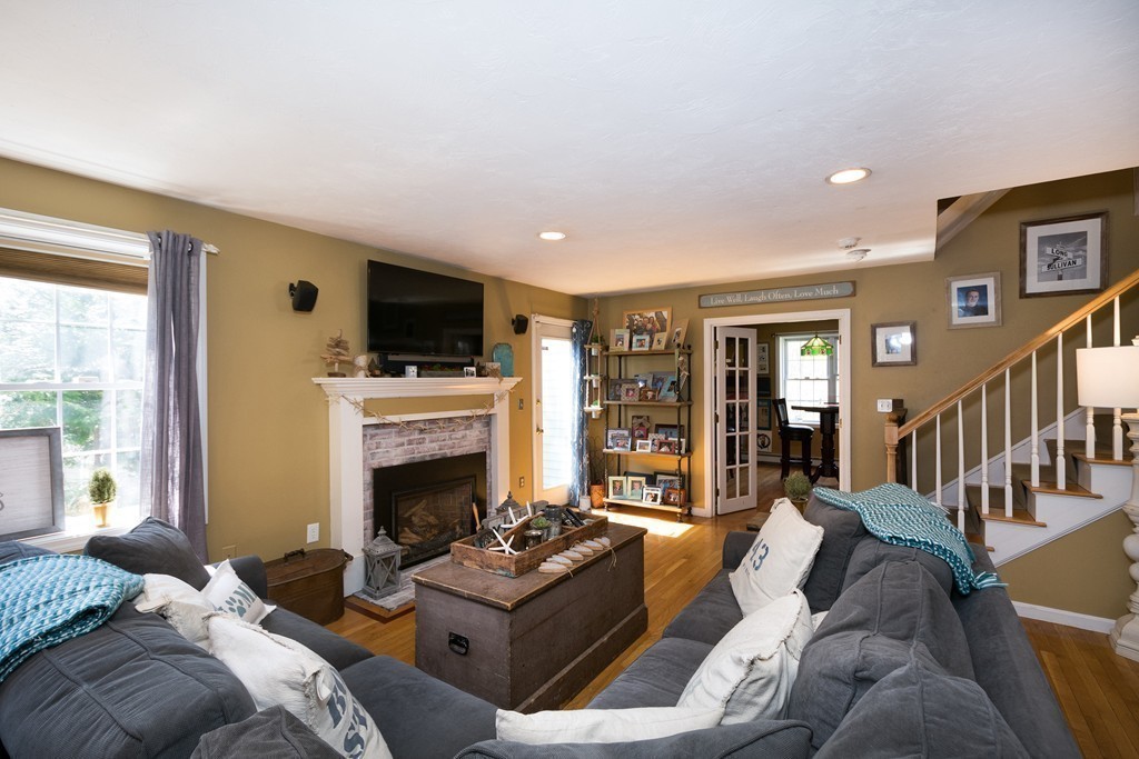 93 Pratt Road Scituate, MA 02066 - Photo 9 of 25 Gallery Image 9