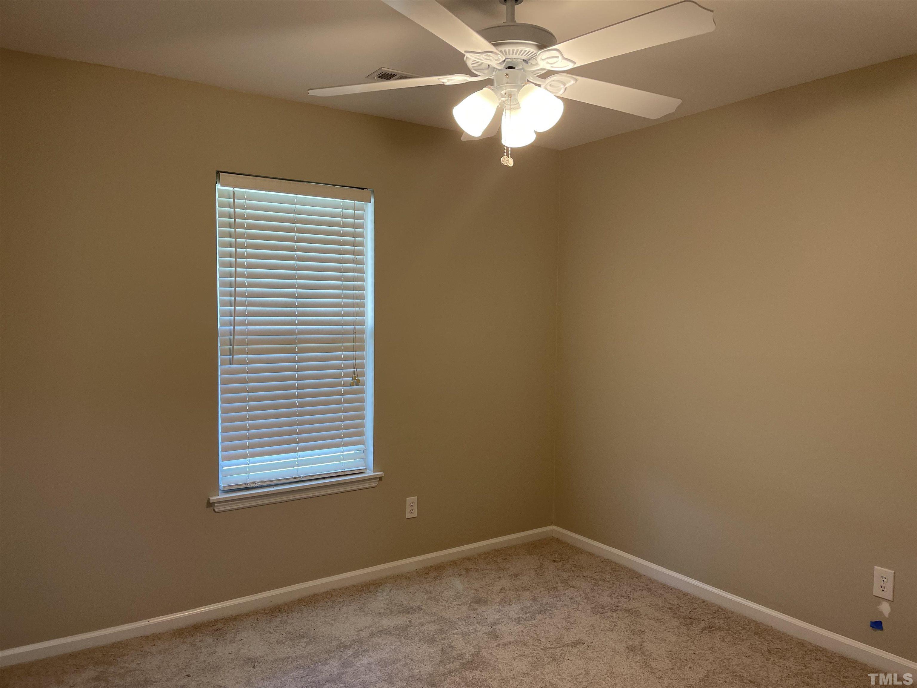 7401 Elliott Bridge Road Spring Lake, NC 28390 - Photo 4 of 6