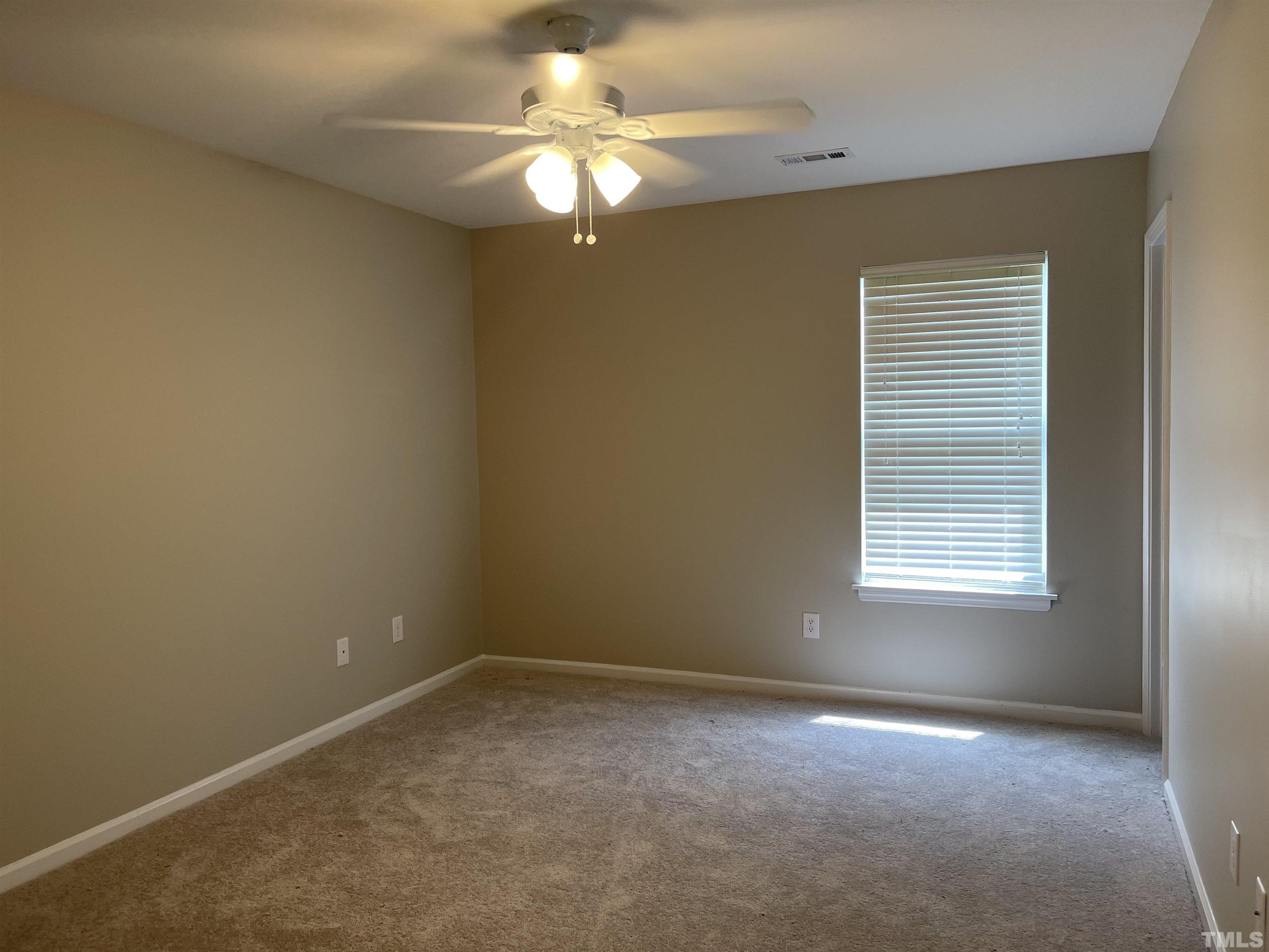 7401 Elliott Bridge Road Spring Lake, NC 28390 - Photo 5 of 6