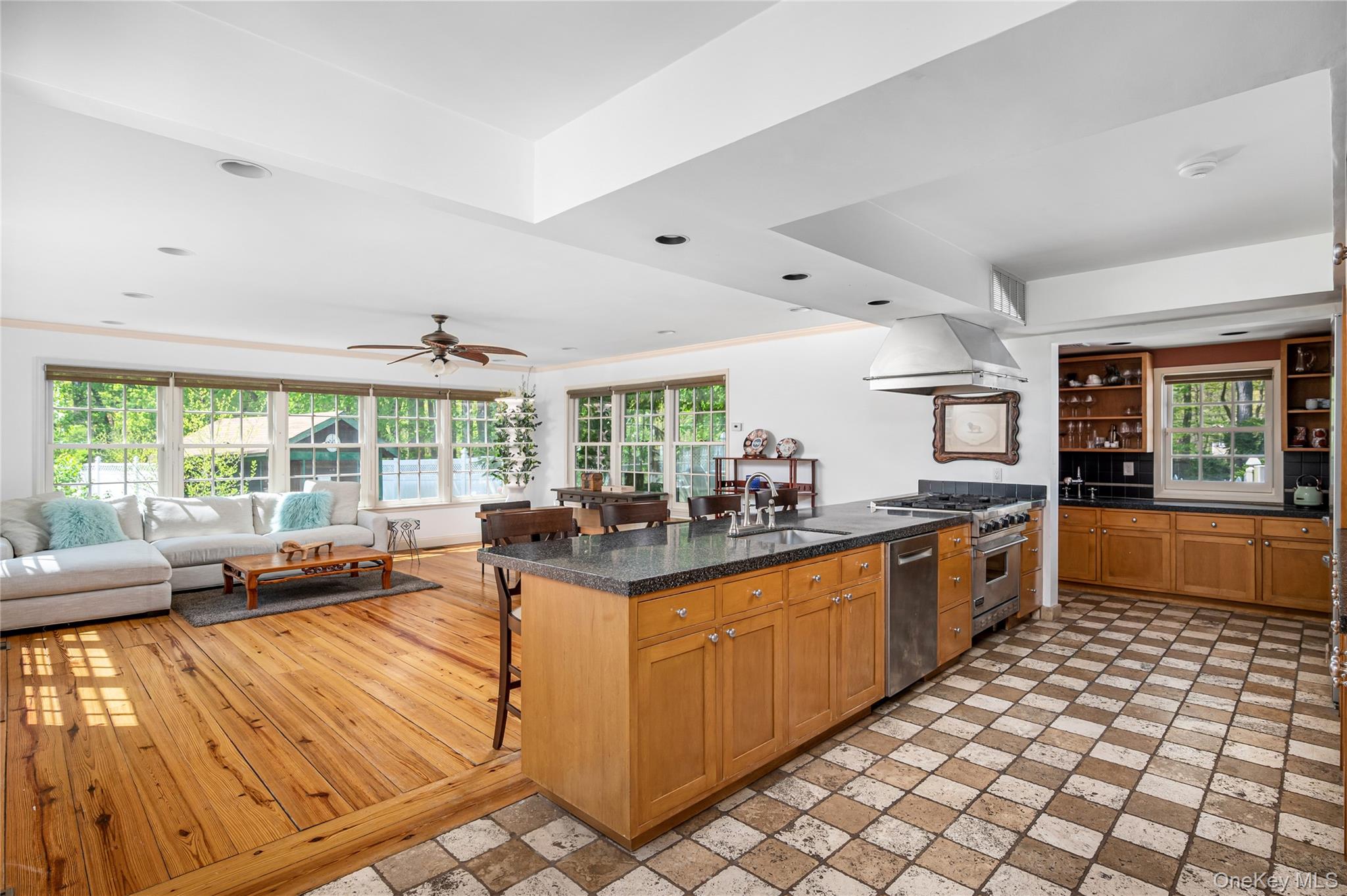 197 Rte 9W Palisades, NY 10964 - Photo 7 of 26