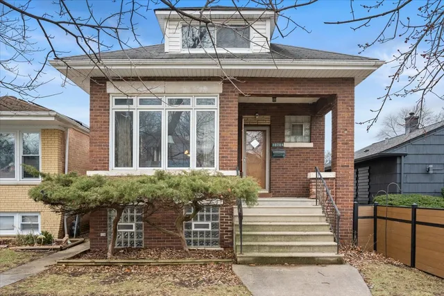 $265,000 | 10704 South Albany Avenue, Chicago, IL 60655