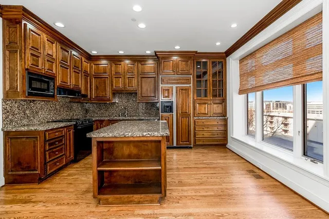 $499,950 | 400 West 49th Terrace, Unit 2044, Kansas City, MO 64112