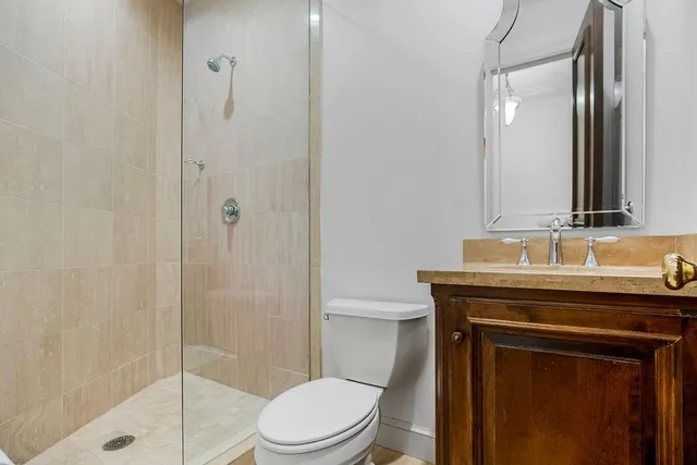 $499,950 | 400 West 49th Terrace, Unit 2044, Kansas City, MO 64112