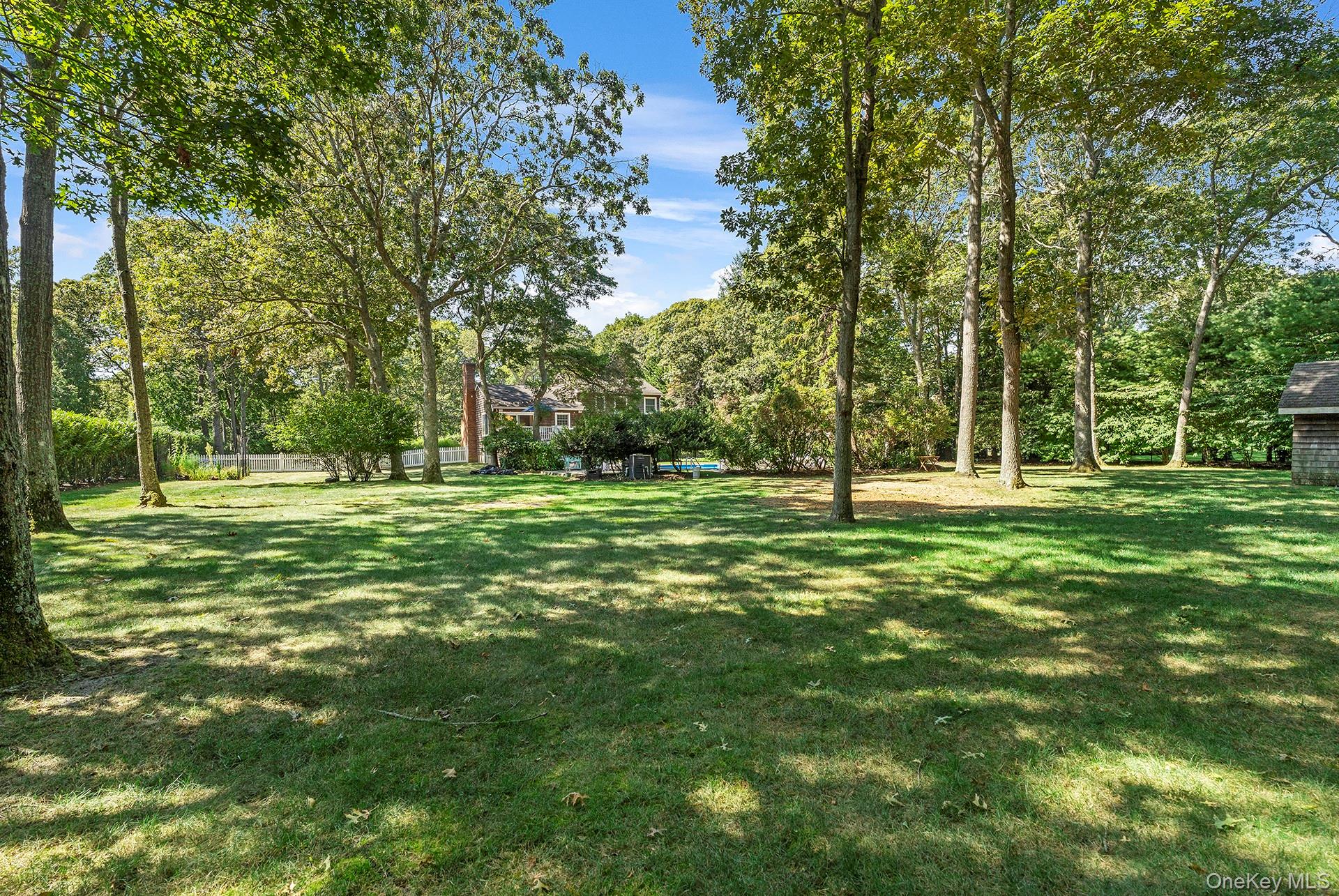 44 Midhampton Avenue Quogue, NY 11942 - Photo 5 of 24 Backyard Expansive Lawn