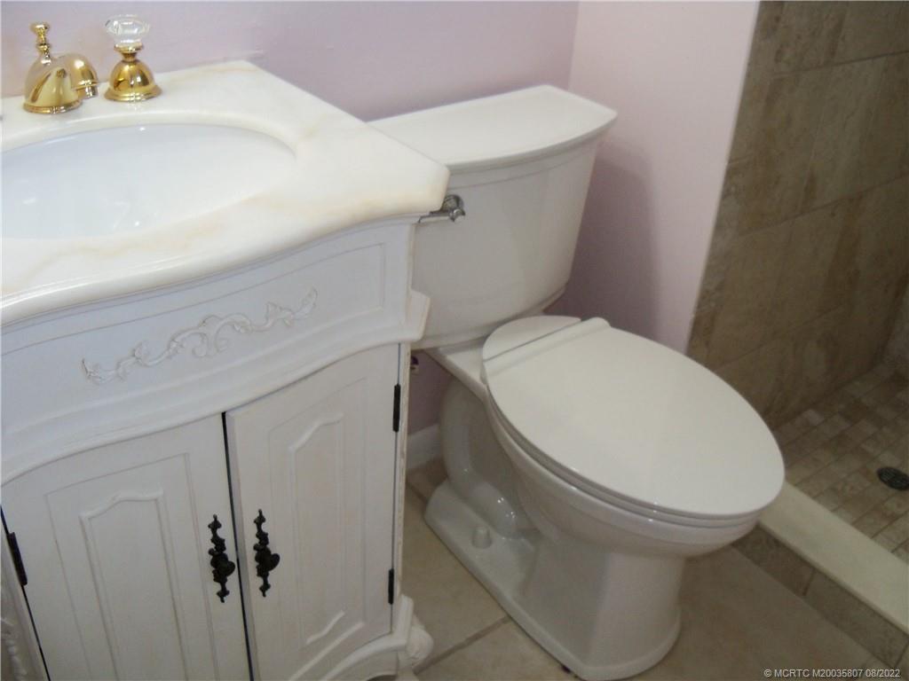 1985 Southwest Palm City Road, Unit 44A Stuart, FL 34994 - Photo 20 of 27 Gallery Image 20