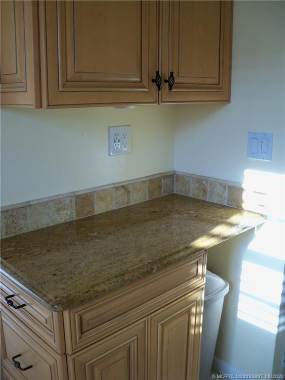 1985 Southwest Palm City Road, Unit 44A Stuart, FL 34994 - Photo 8 of 27 Gallery Image 8