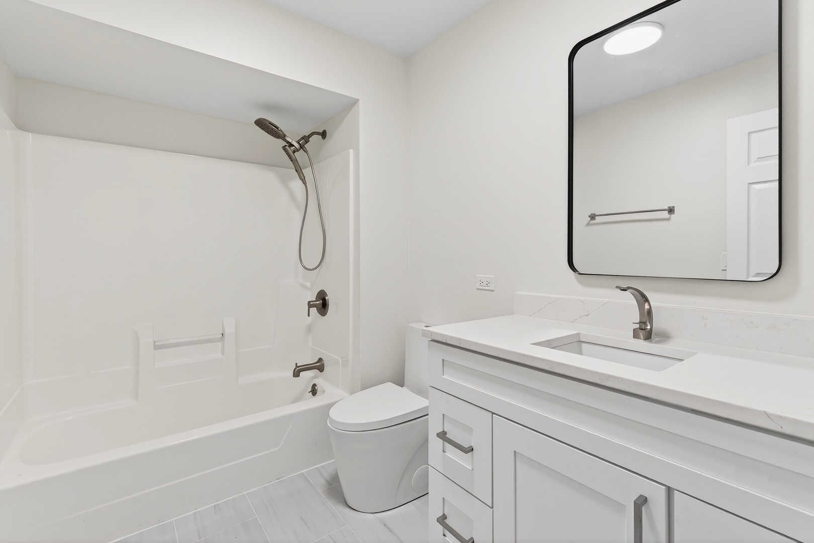 33 Valewood Road West Chicago, IL 60185 - Photo 18 of 26