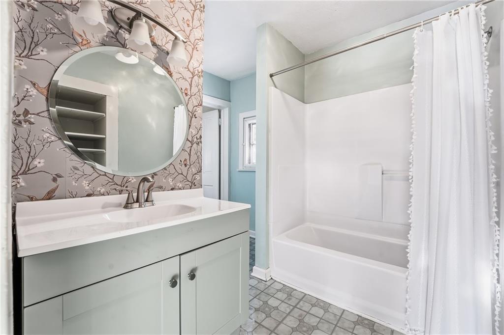 441 North Pitt Street Mercer, PA 16137 - Photo 20 of 30