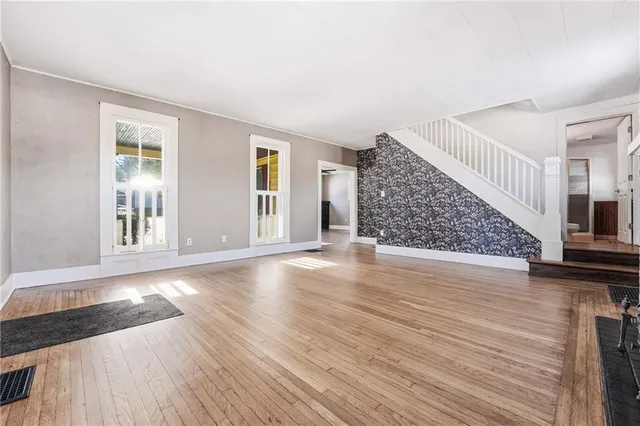 $179,900 | 441 North Pitt Street, Mercer, PA 16137