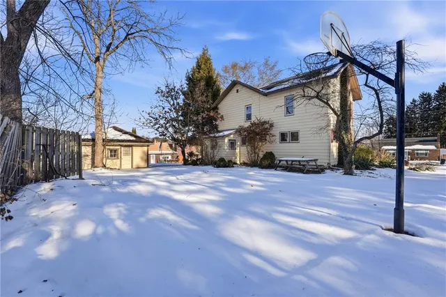 $179,900 | 441 North Pitt Street, Mercer, PA 16137