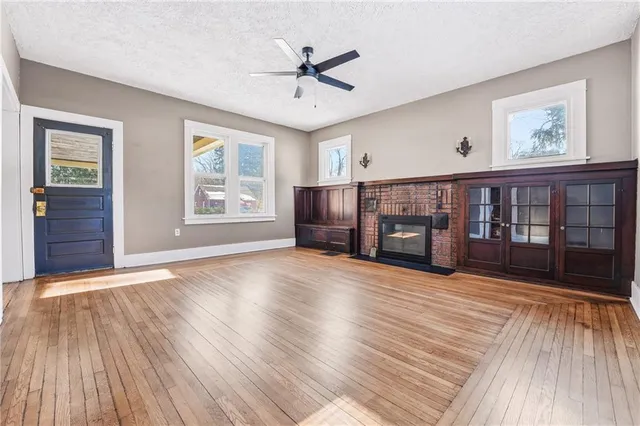 $179,900 | 441 North Pitt Street, Mercer, PA 16137