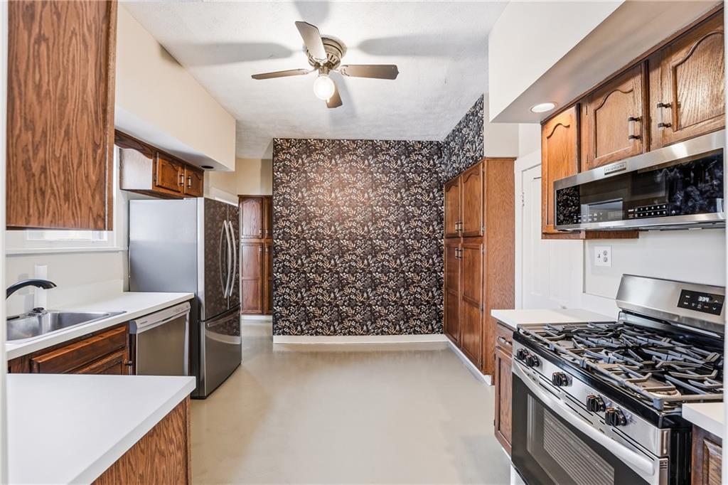 441 North Pitt Street Mercer, PA 16137 - Photo 10 of 30