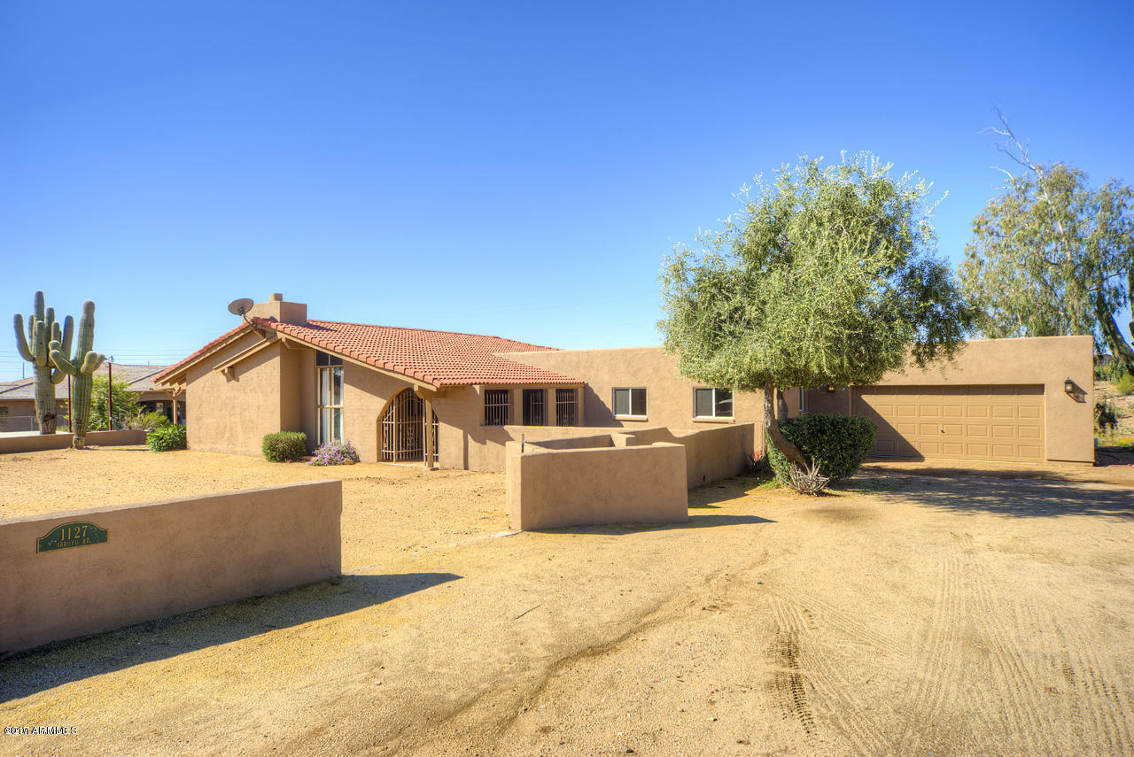 1127 East Arroyo Road Phoenix, AZ 85086 - Photo 1 of 47 20140304040218647173000000-o