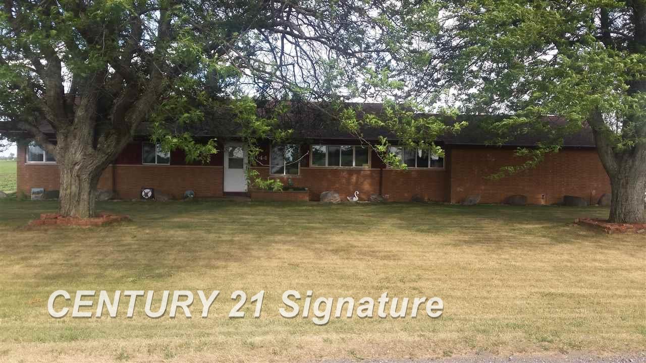 1044 North Iva Road Hemlock, MI 48626 - Photo 2 of 6