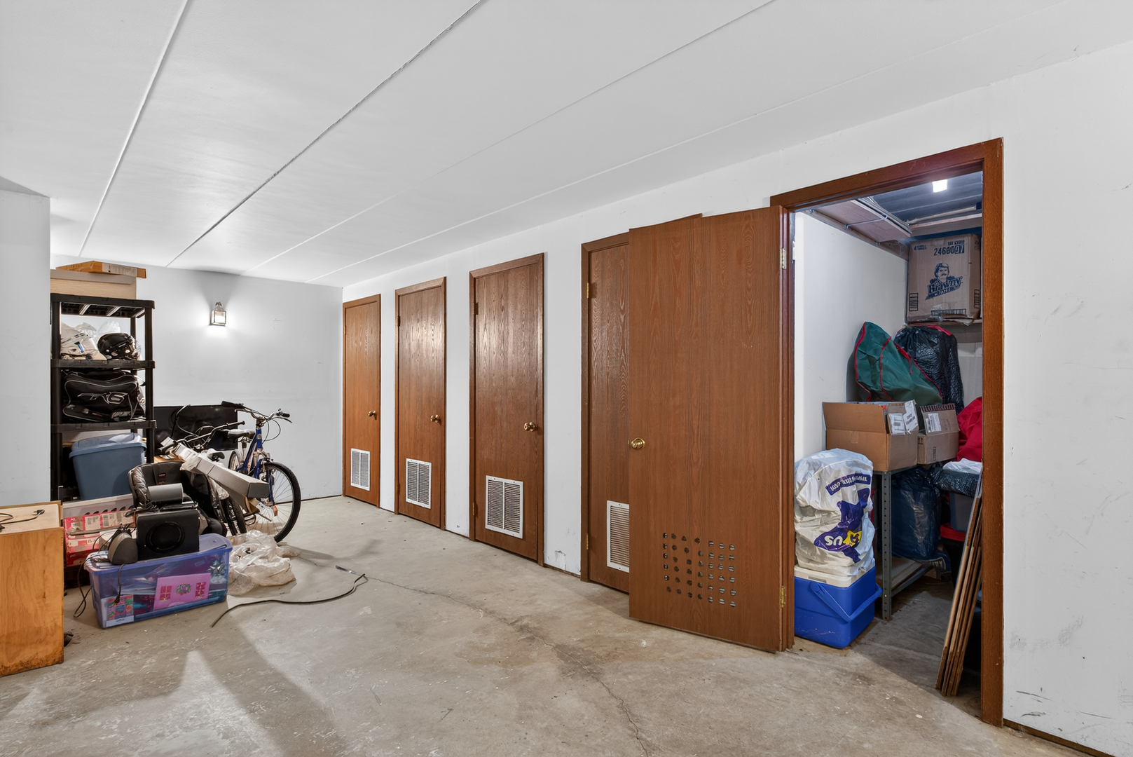 6056 South Keating Avenue, Unit 2E Chicago, IL 60629 - Photo 21 of 23