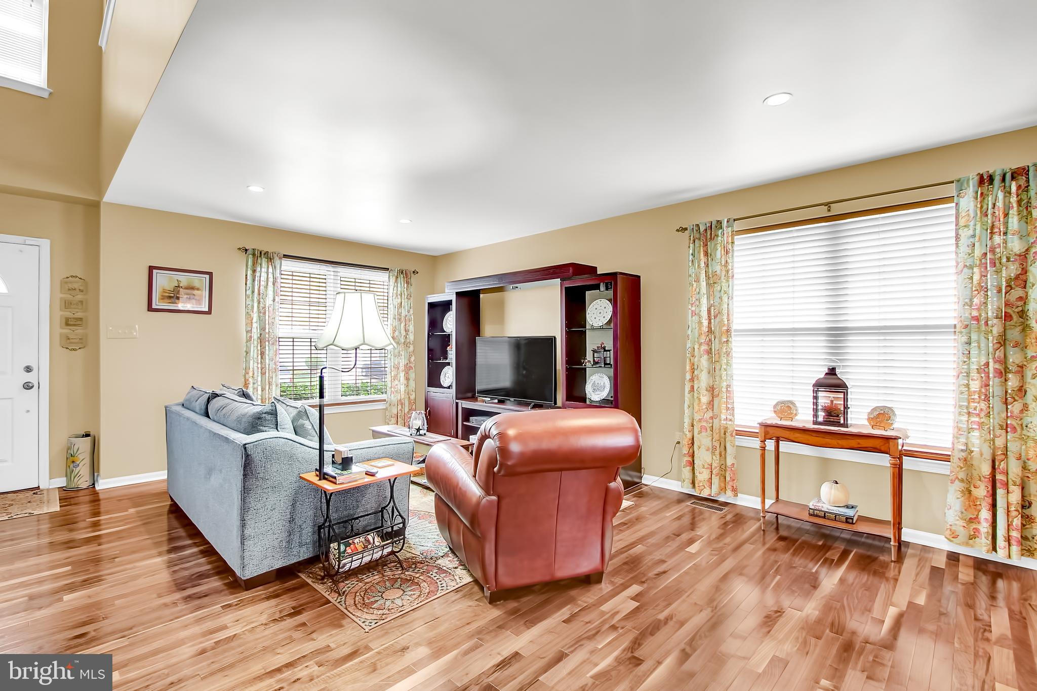343 Enfield Road Joppa, MD 21085 - Photo 4 of 27 Gallery Image 4