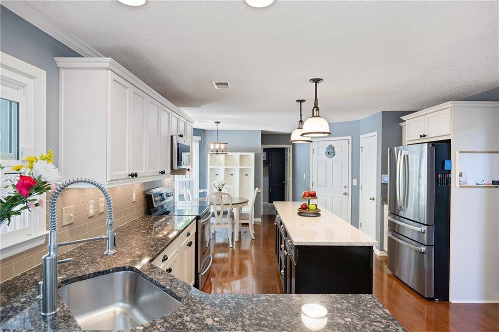 283 Hunters Trace Dallas, GA 30157 - Photo 16 of 60