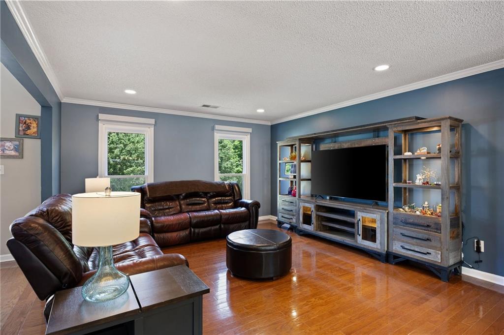 283 Hunters Trace Dallas, GA 30157 - Photo 10 of 60