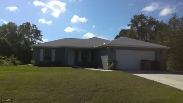 $1,650 | 2617 53rd Street West, Lehigh Acres, FL 33971