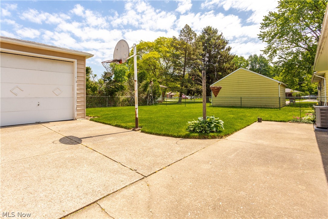 6713 Smith Road Middleburg Heights, OH 44130 - Photo 35 of 35