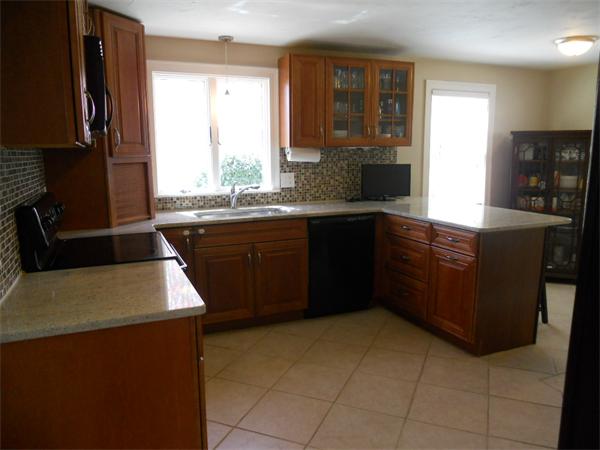 7 McGrath Road Bourne, MA 02562 - Photo 3 of 29