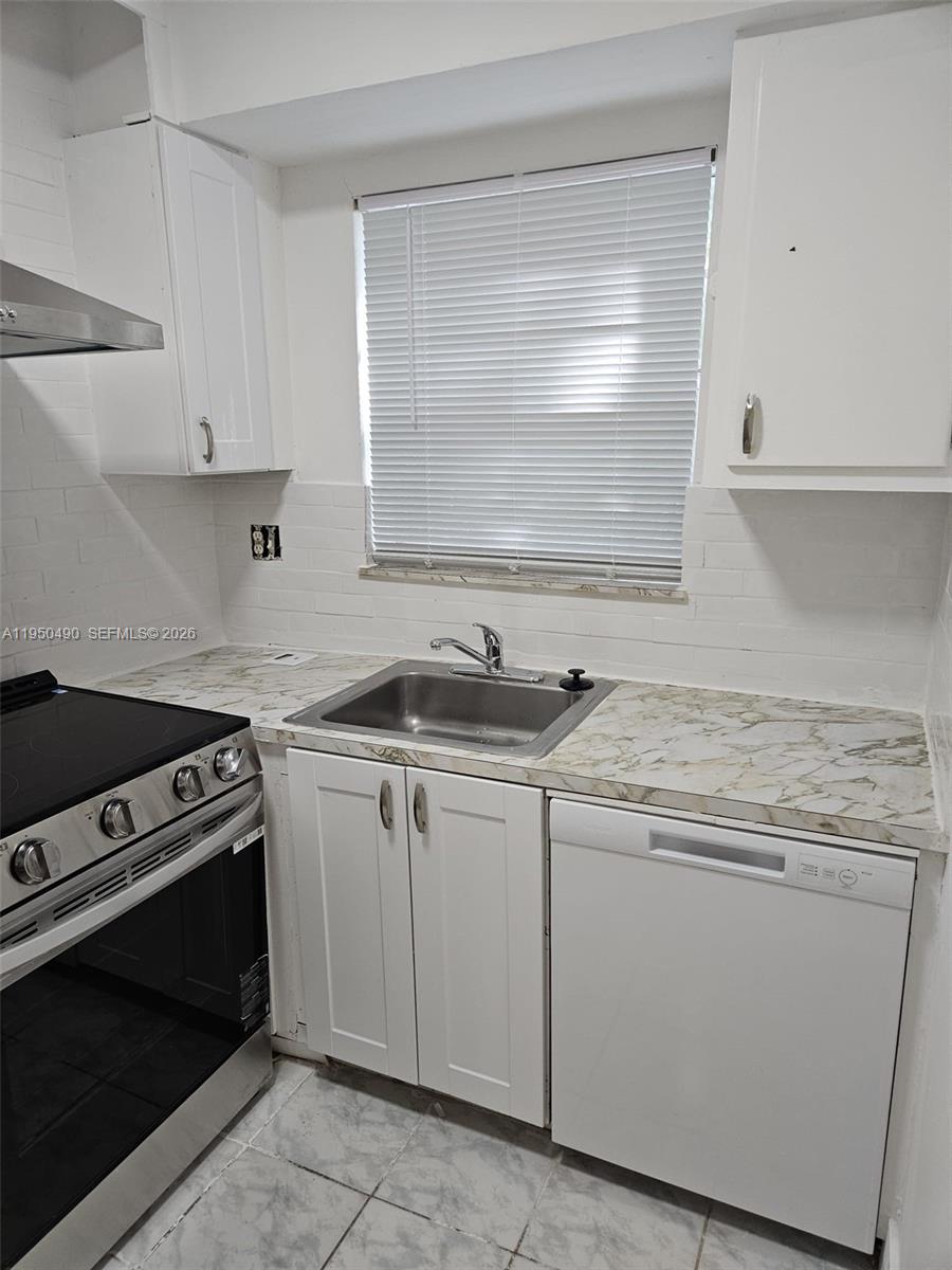 5660 Southwest 78th Street, Unit 6A Miami, FL 33143 - Photo 14 of 48