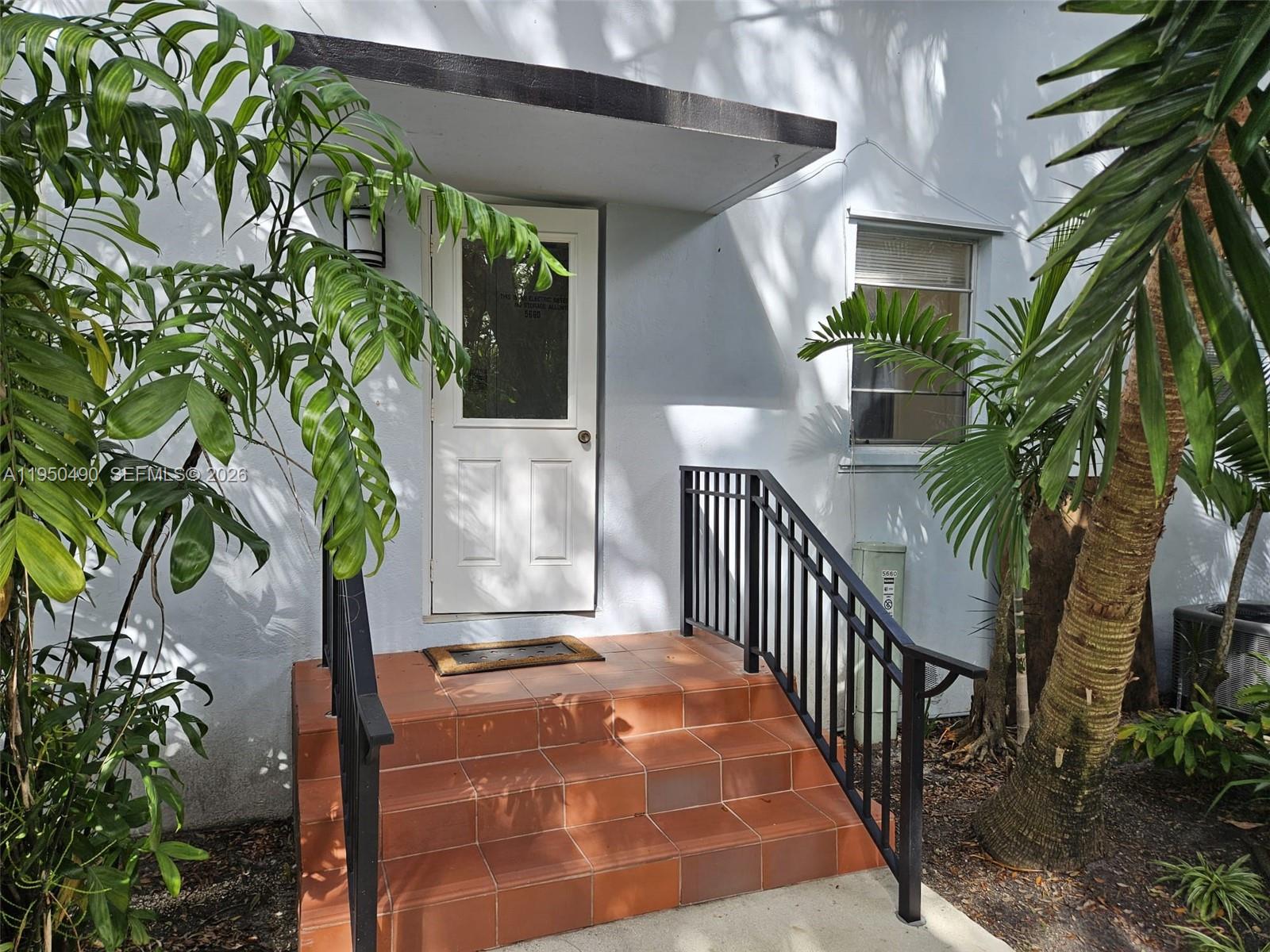 5660 Southwest 78th Street, Unit 6A Miami, FL 33143 - Photo 25 of 48