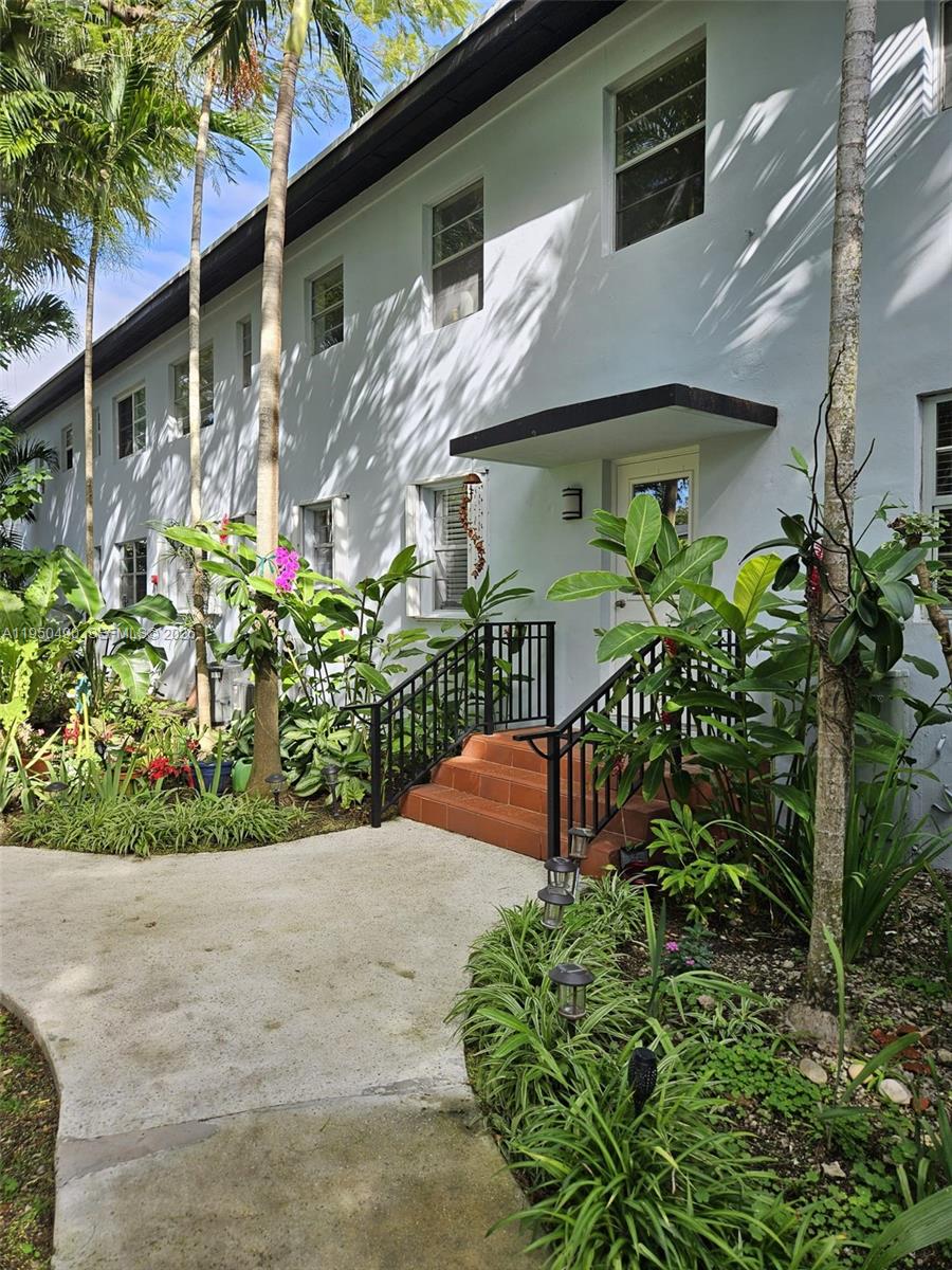 5660 Southwest 78th Street, Unit 6A Miami, FL 33143 - Photo 31 of 48