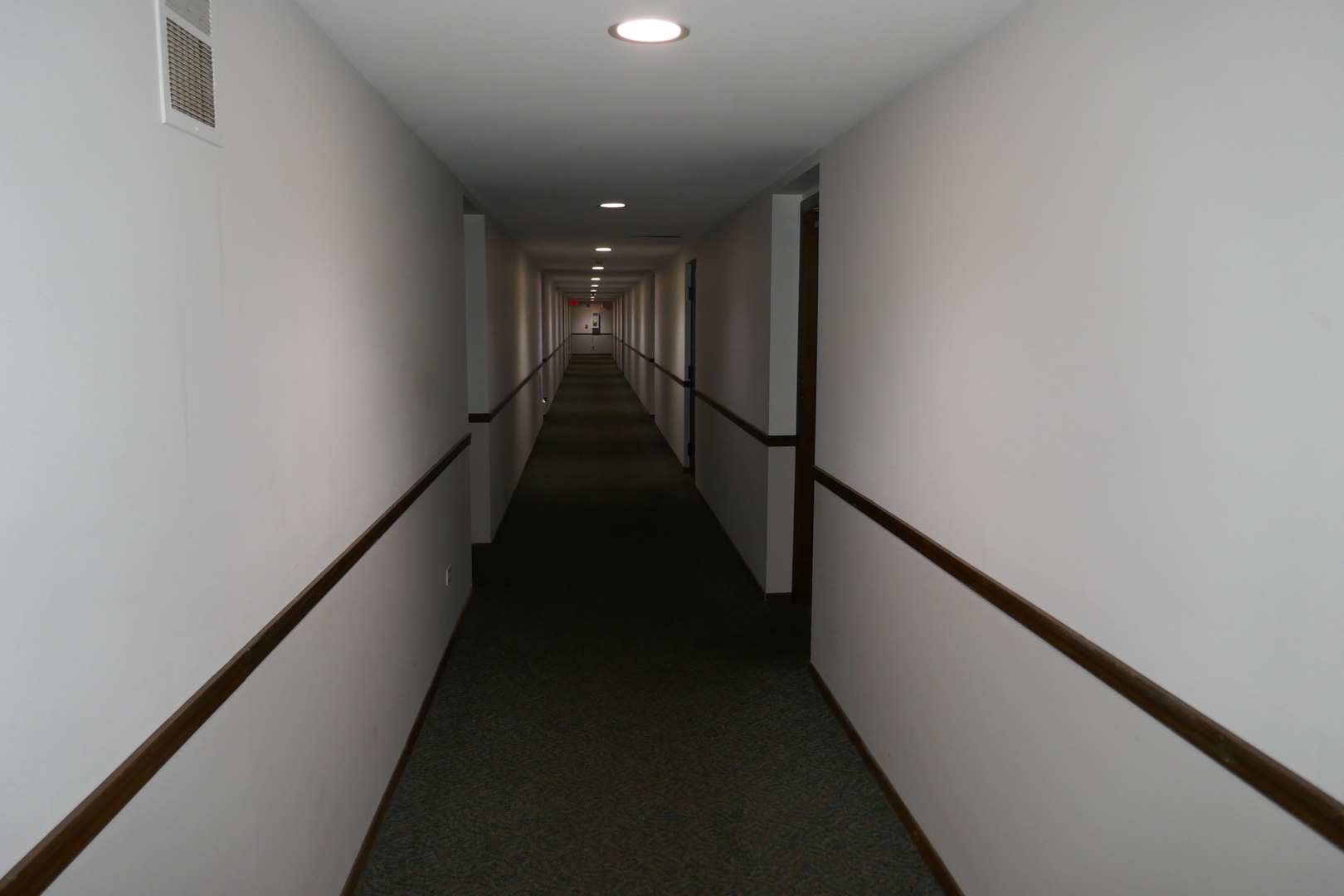 603 South River Road, Unit 2M Des Plaines, IL 60016 - Photo 4 of 20 a view of balcony