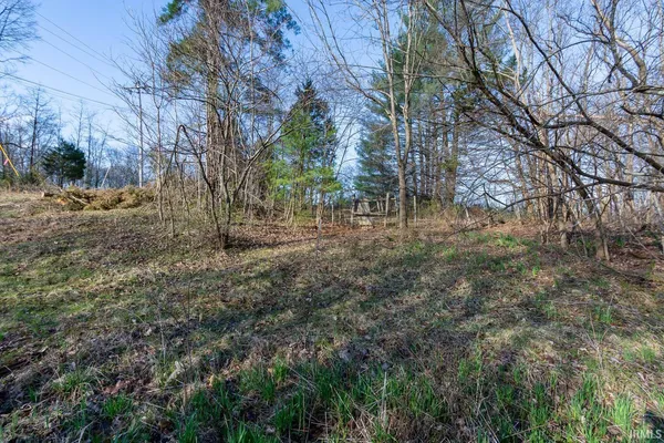 $99,900 | 3802 South Knightridge Road, Bloomington, IN 47401