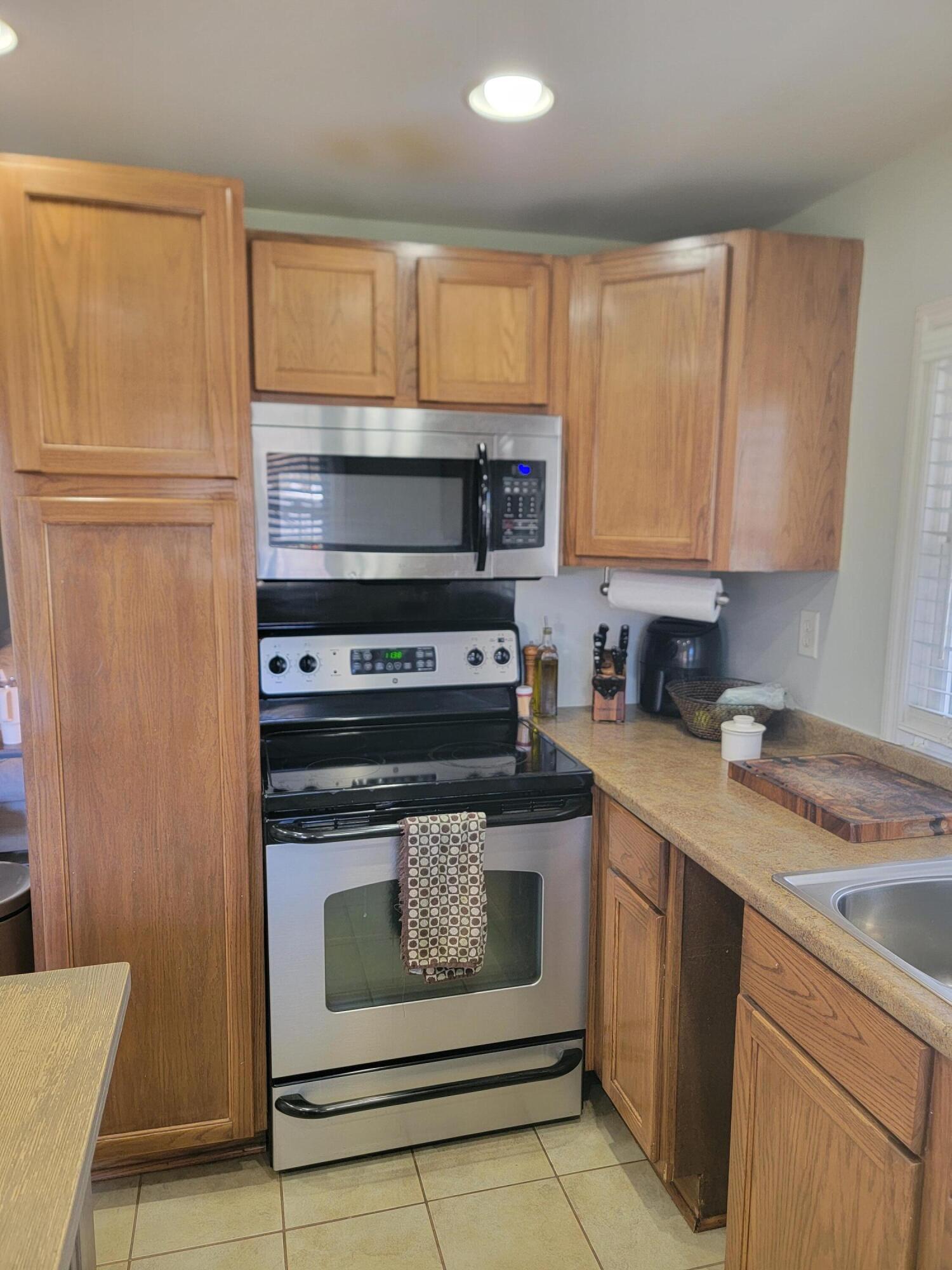 3921 Ladson Road Ladson, SC 29456 - Photo 5 of 21 20250325_113828