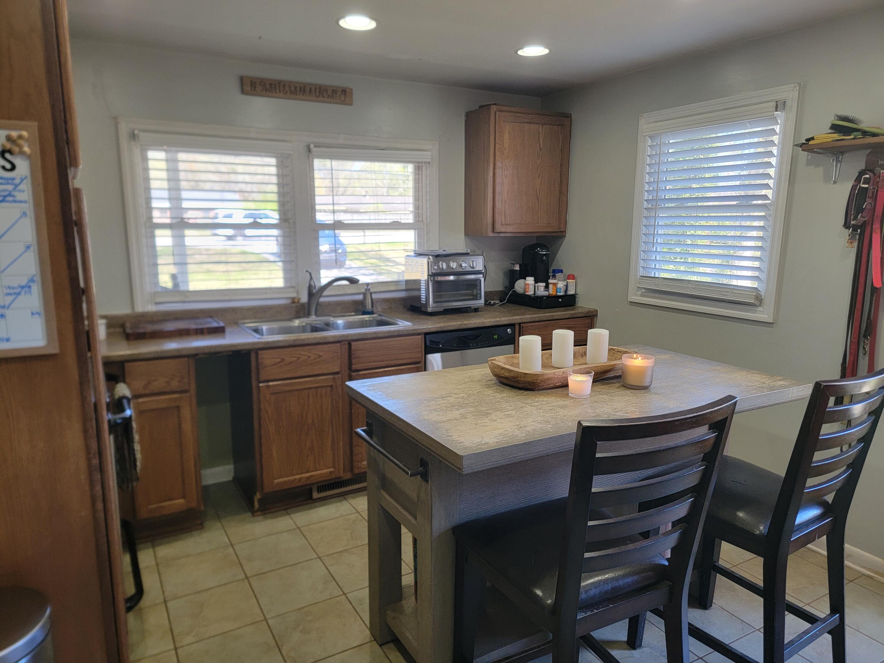 3921 Ladson Road Ladson, SC 29456 - Photo 6 of 21 20250325_113621 (1)