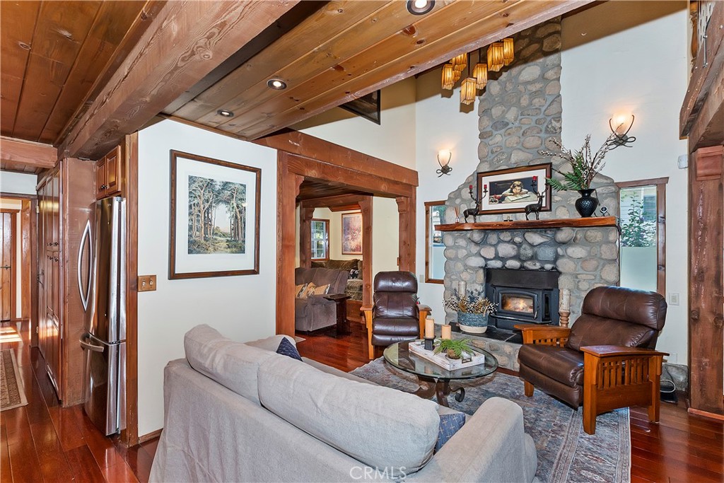 23280 Brookside Road Crestline, CA 92325 - Photo 6 of 39 Gallery Image 6